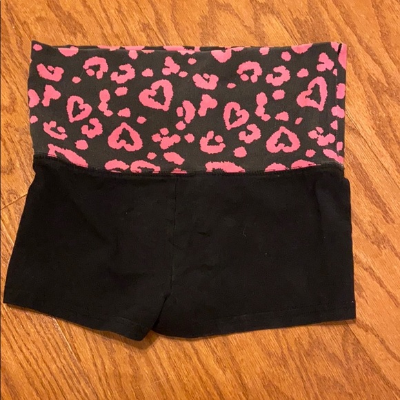 Highwasted shorts! - Picture 2 of 2